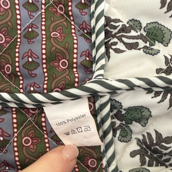 Floral Patterned Cropped Jacket Reversible - Picture 7 of 10